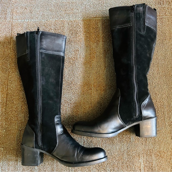 La Canadienne Black Suede Passion Equestrian Knee High Waterproof Boots, size 8M - Picture 5 of 12